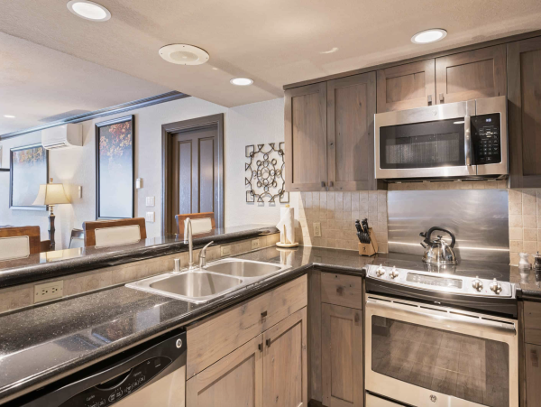 Fantastic Retreat set in the heart of Beaver Creek Village